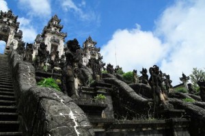 Религия Бали. Храм Бали Pura Lempuyang