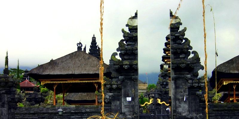 Храм на Бали